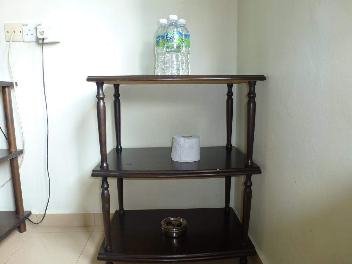 Batu Berendam Inn Kampong Sungai Putat Екстериор снимка