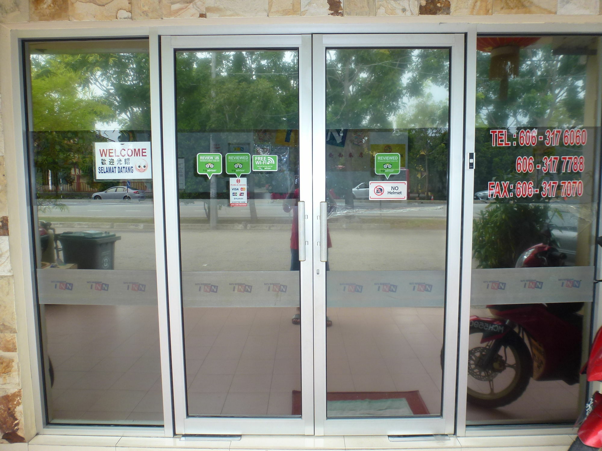 Batu Berendam Inn Kampong Sungai Putat Екстериор снимка