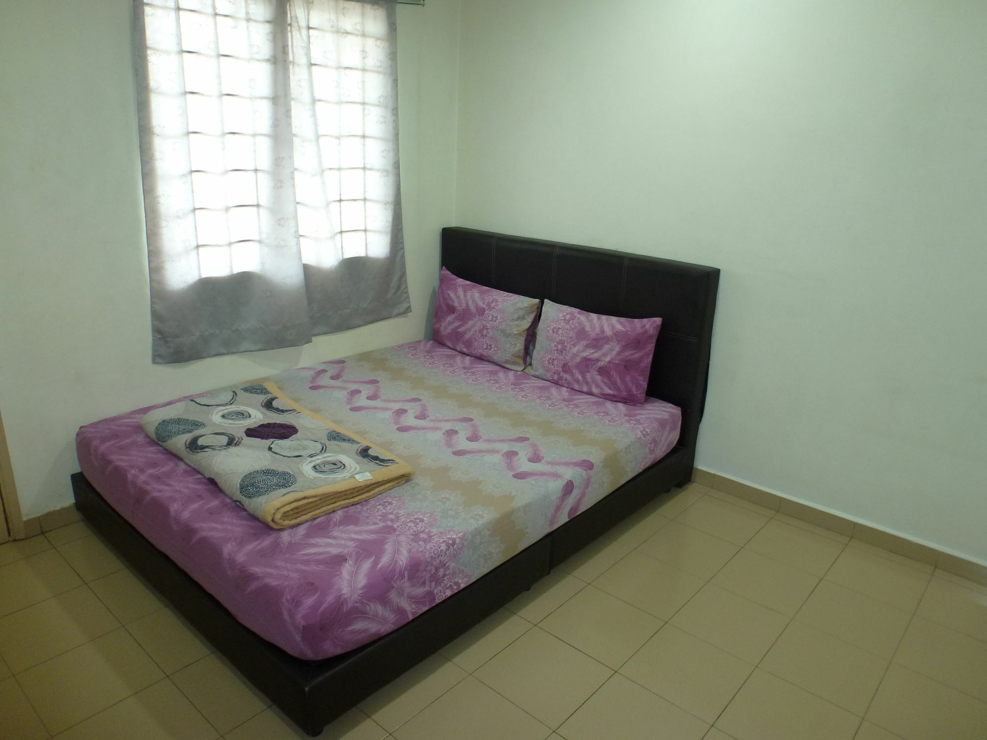 Batu Berendam Inn Kampong Sungai Putat Екстериор снимка
